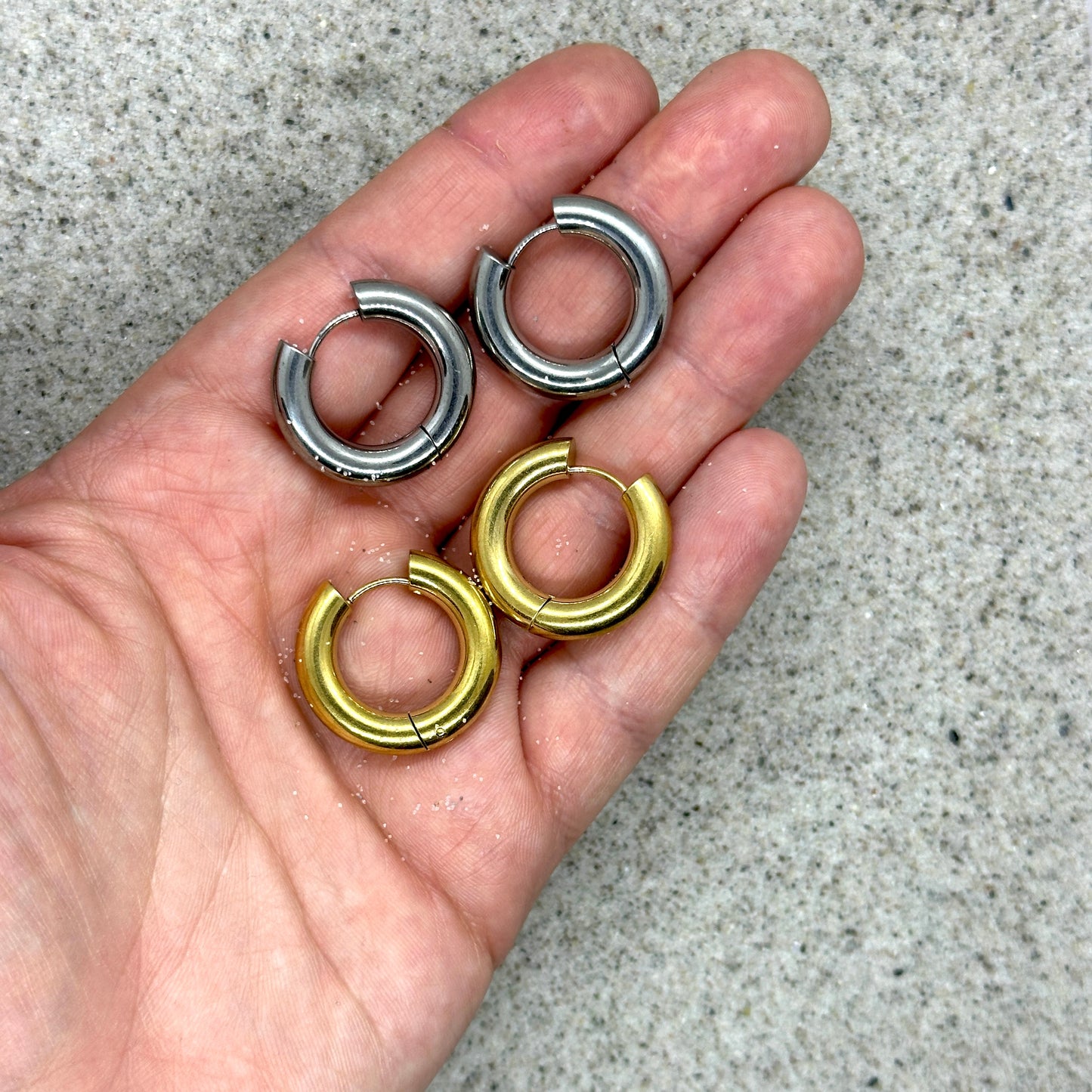 Zelda | Unisex chunky hoop earrings