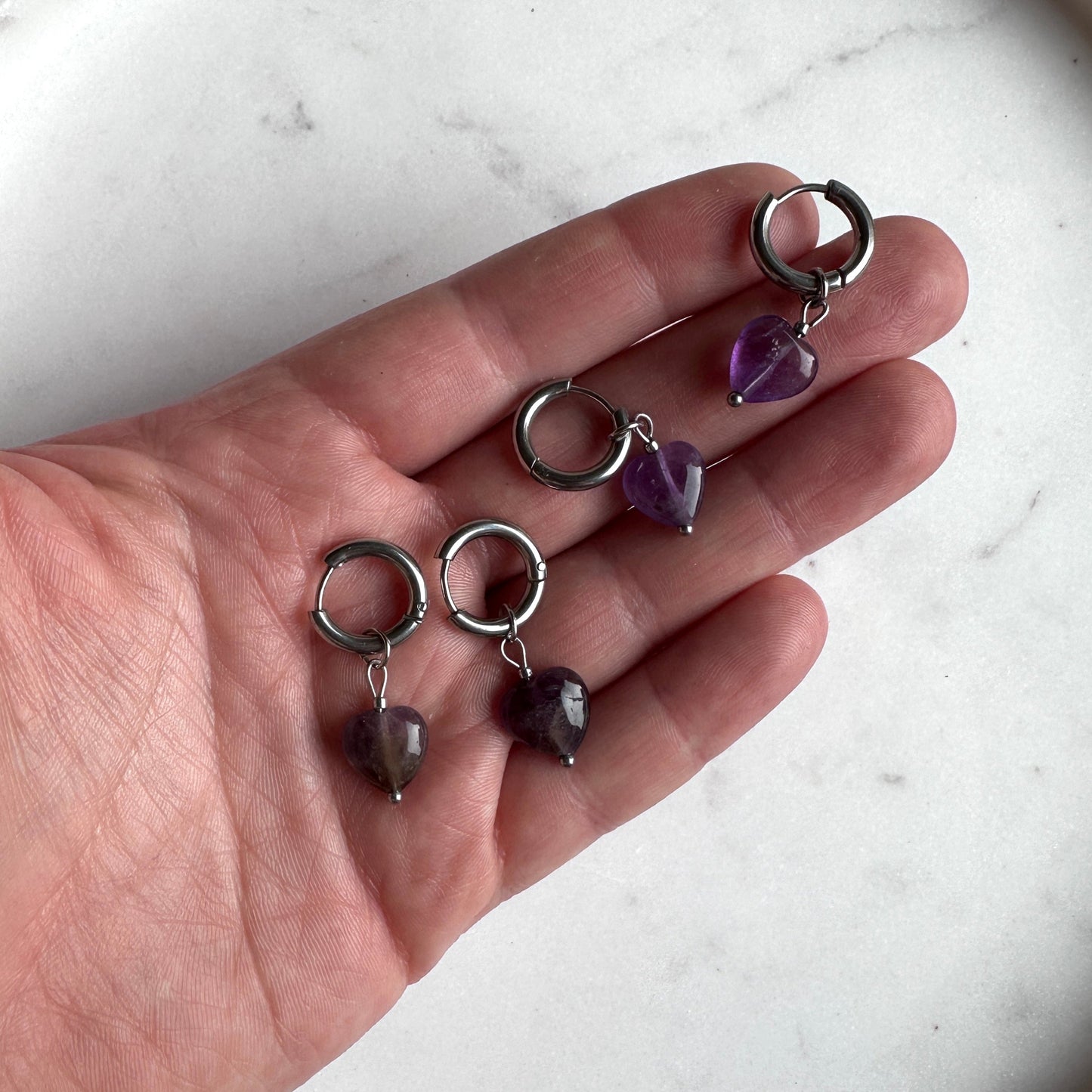 Ai (love) Mini | 2 in 1 | Amethyst stone hearts earrings