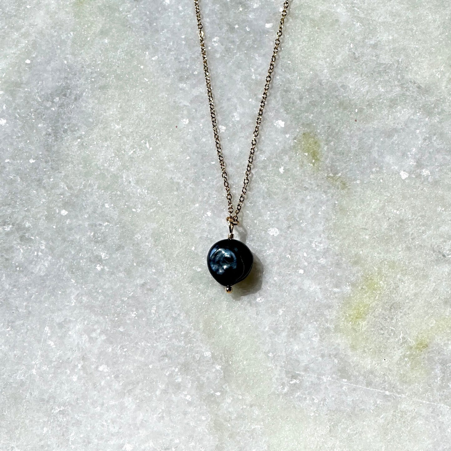 Mama | Upcycled keshi pearl necklace