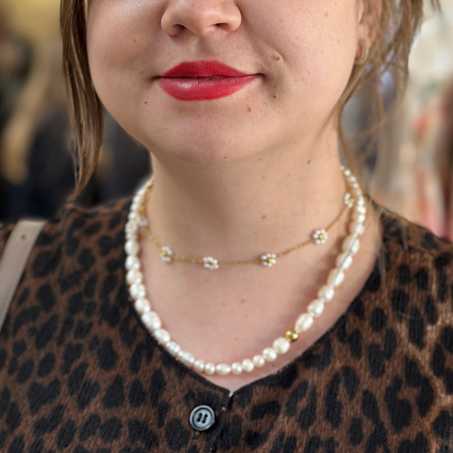 Roma | Destroyed pearls necklace
