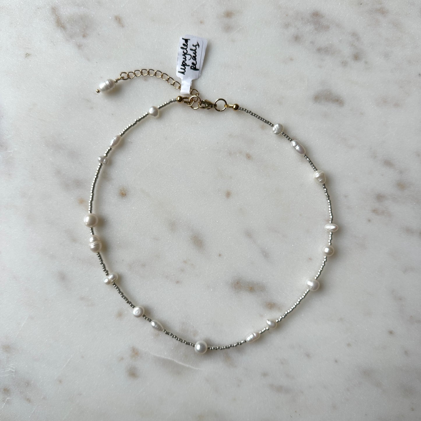 Anna | Pearls and glass beads necklace