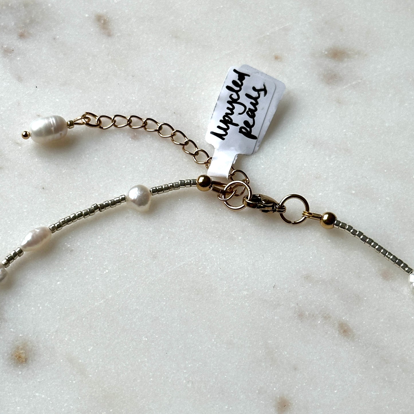 Anna | Pearls and glass beads necklace