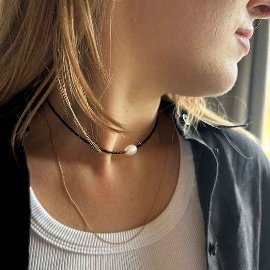 Gisel|pearl and beads choker necklace