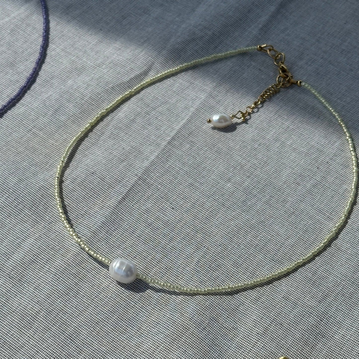 Gisel|pearl and beads choker necklace