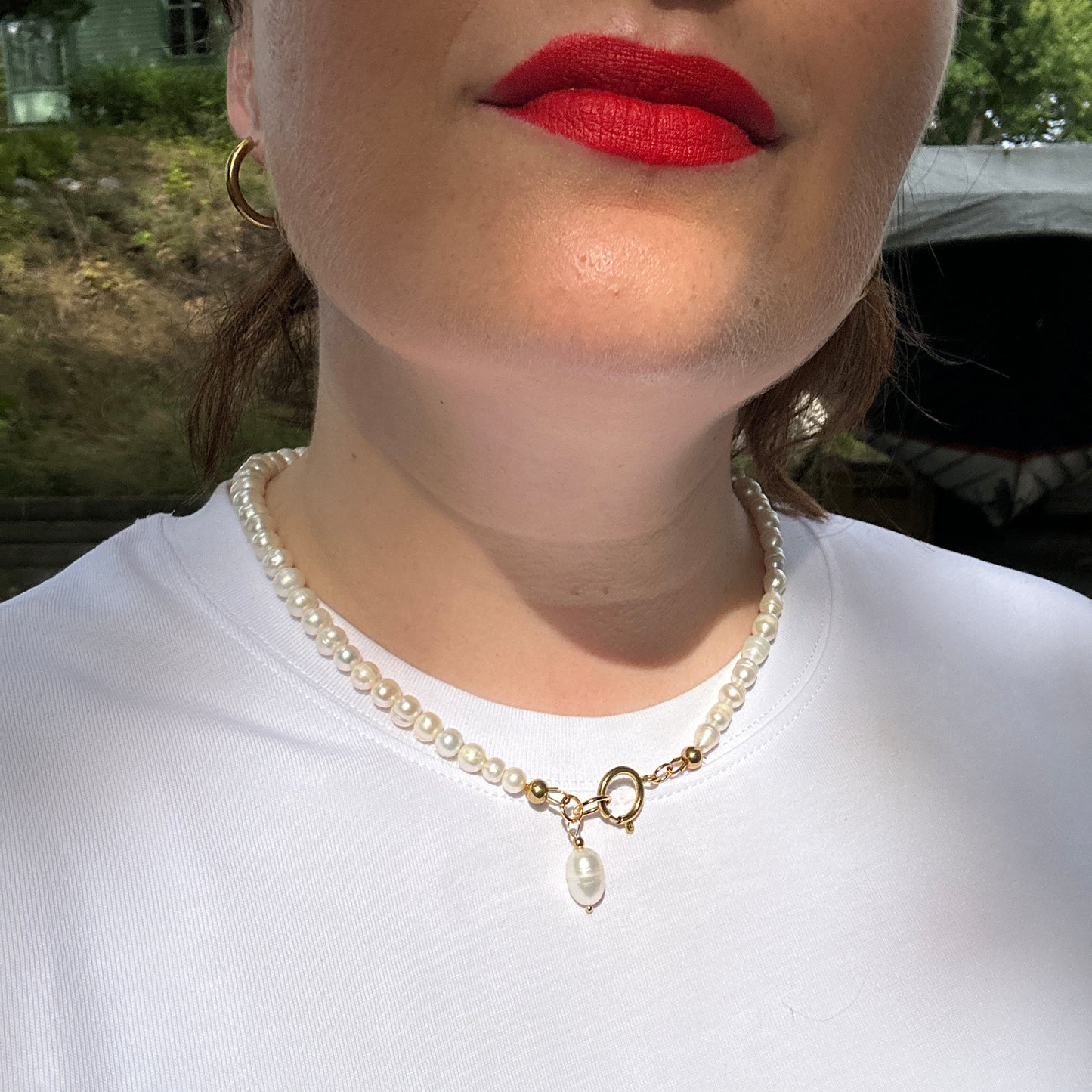 Roma | Destroyed pearls necklace