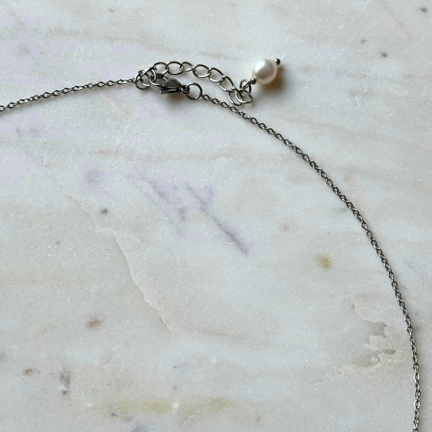 Melted heart | Pearl and heart necklace