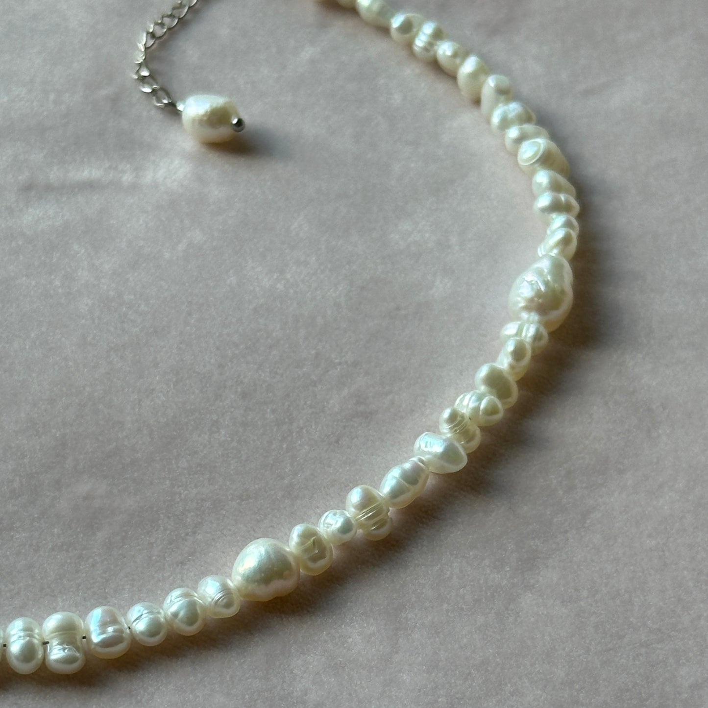 Anna-Clara｜Upcycled pearls 925 silver necklace