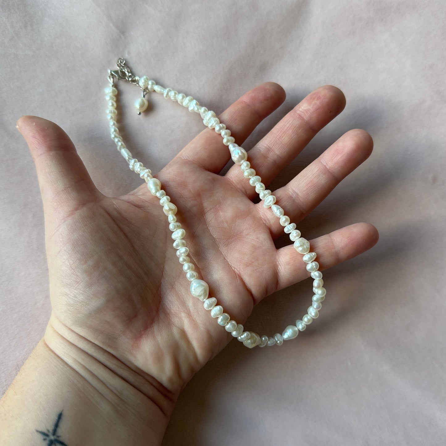 Anna-Clara｜Upcycled pearls 925 silver necklace