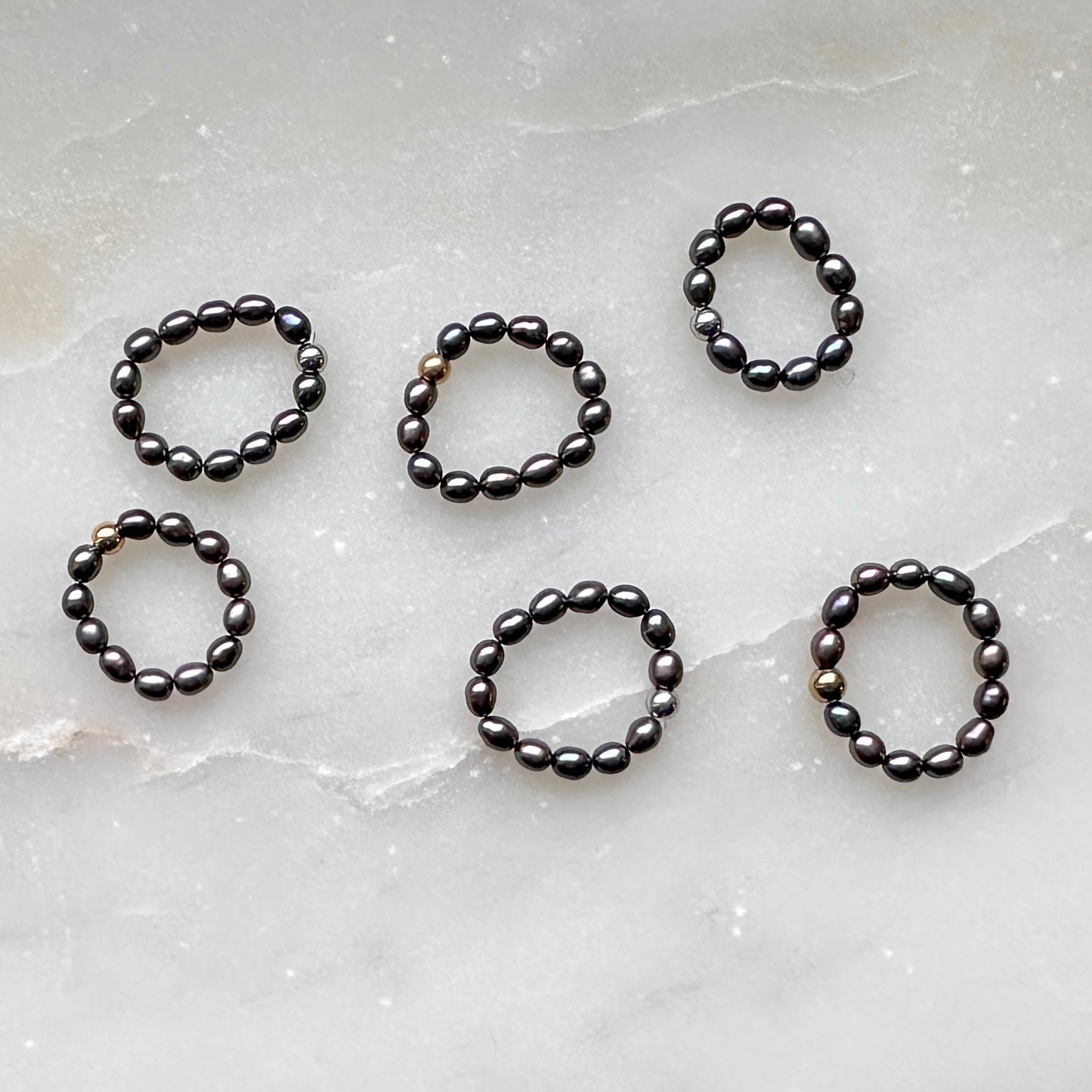 Helen｜Upcycled black pearls ring