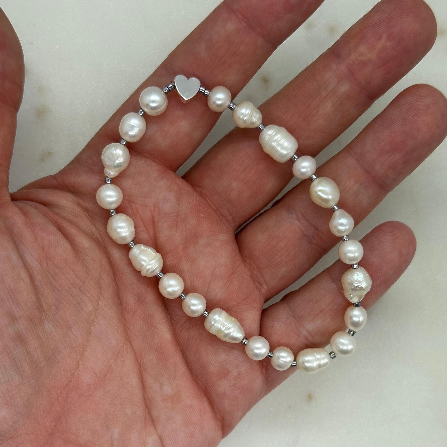 Katya｜pearl bracelet with heart