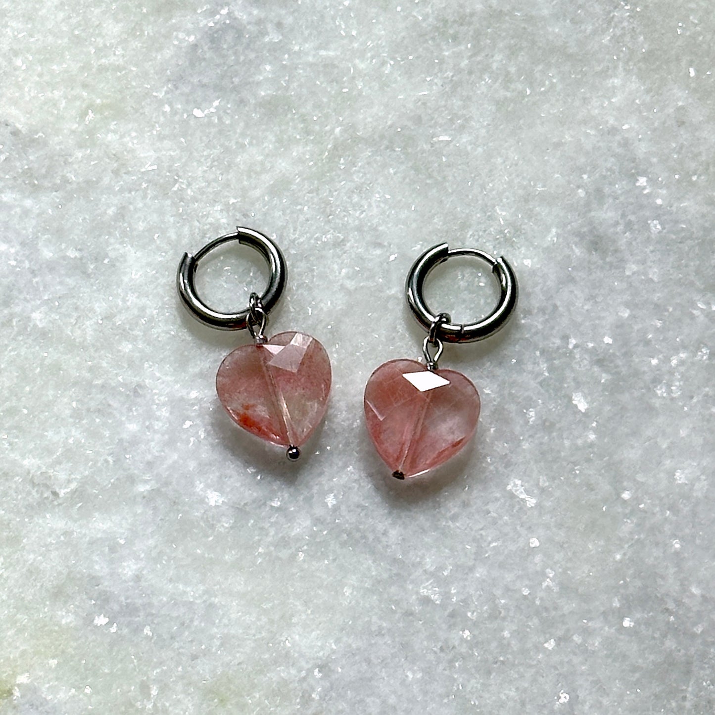 Ai (love) | 2 in 1 | Earrings with stone hearts