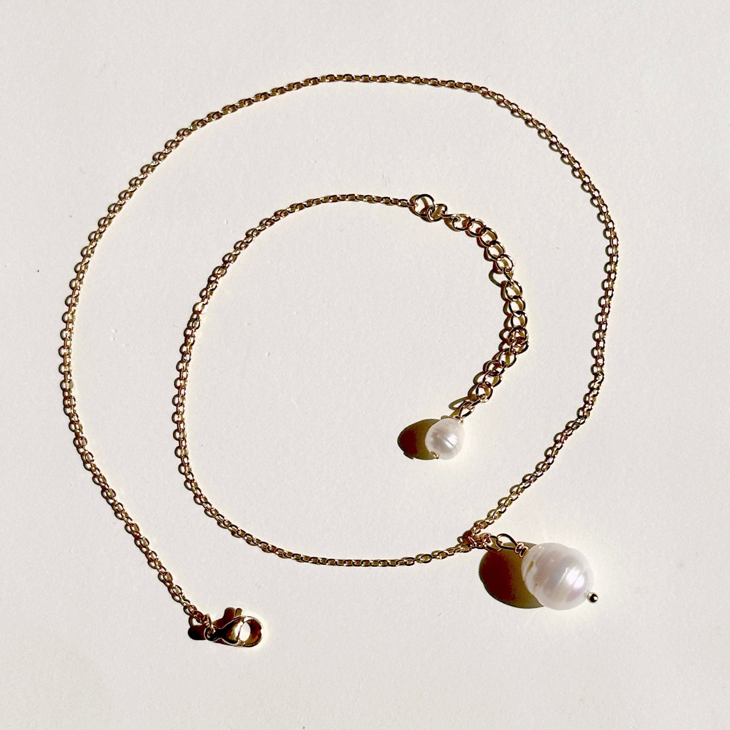 Johanna｜Minimalistic pearl necklace