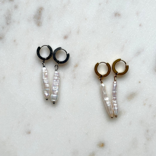 Melissa | Long pearl earrings