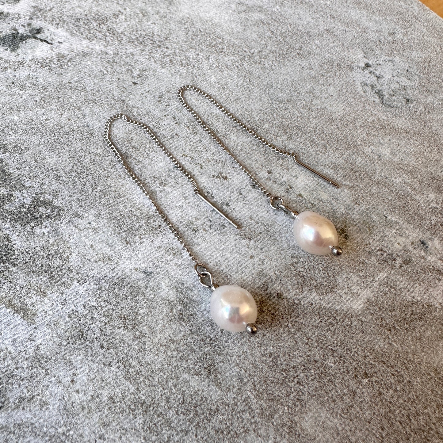 Rebecca • minimalistic handmade pearl earrings