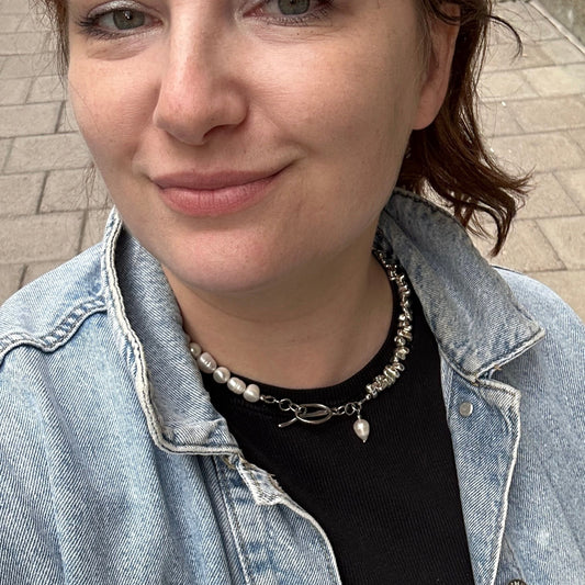 Isabell｜Upcycled pearls with hematites necklace
