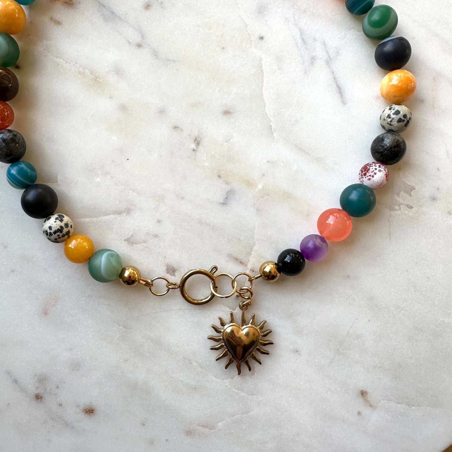 Victoria | Colorful necklace with movable pendants