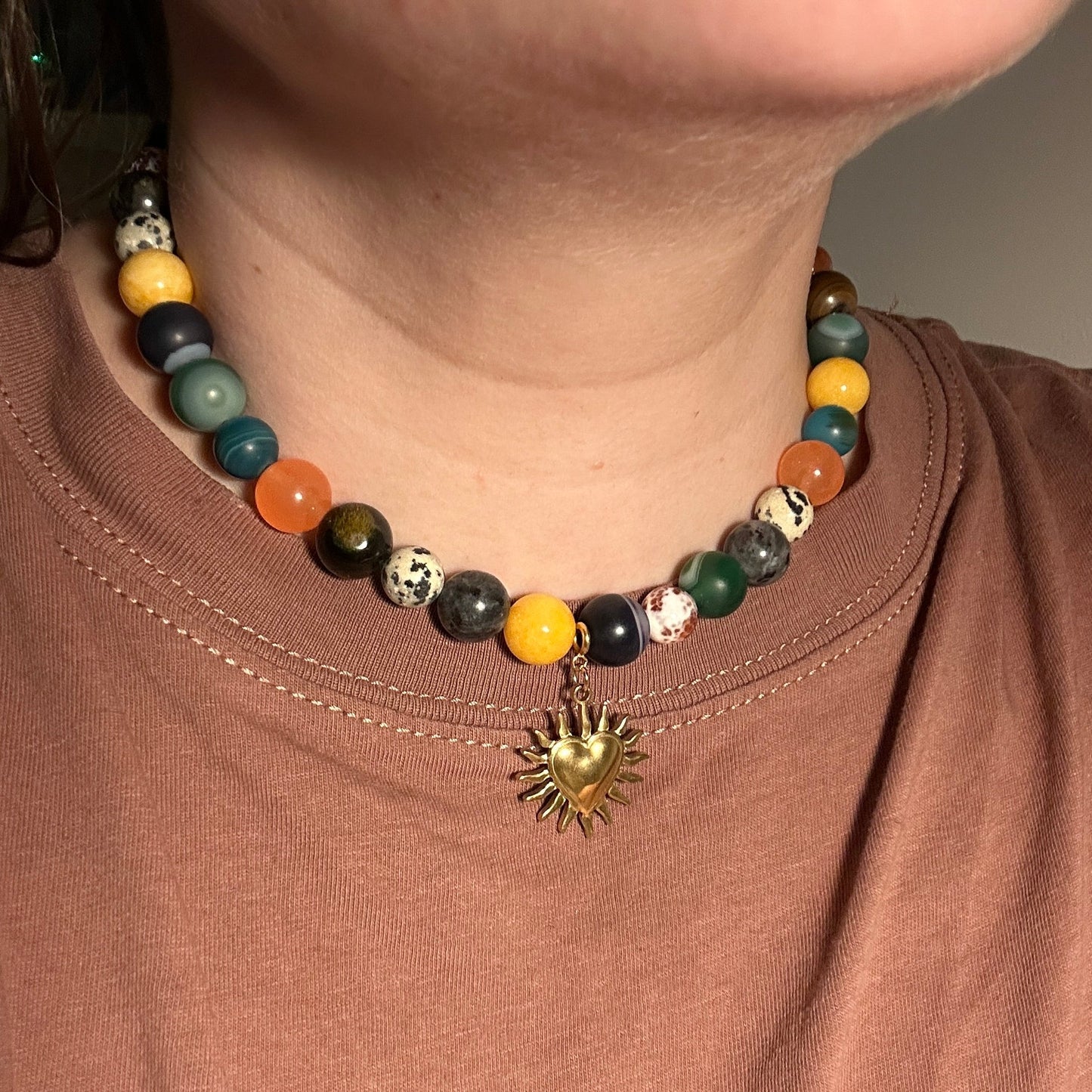 Victoria | Colorful necklace with movable pendants