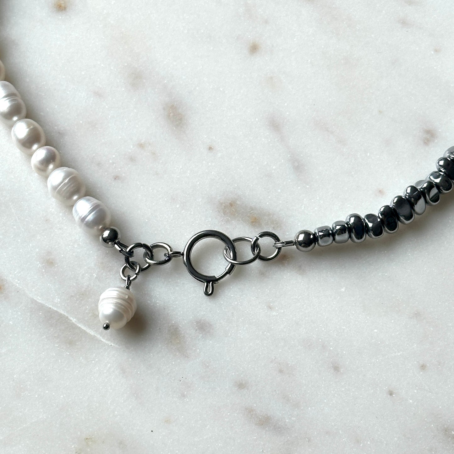 Isabell｜Upcycled pearls with hematites necklace