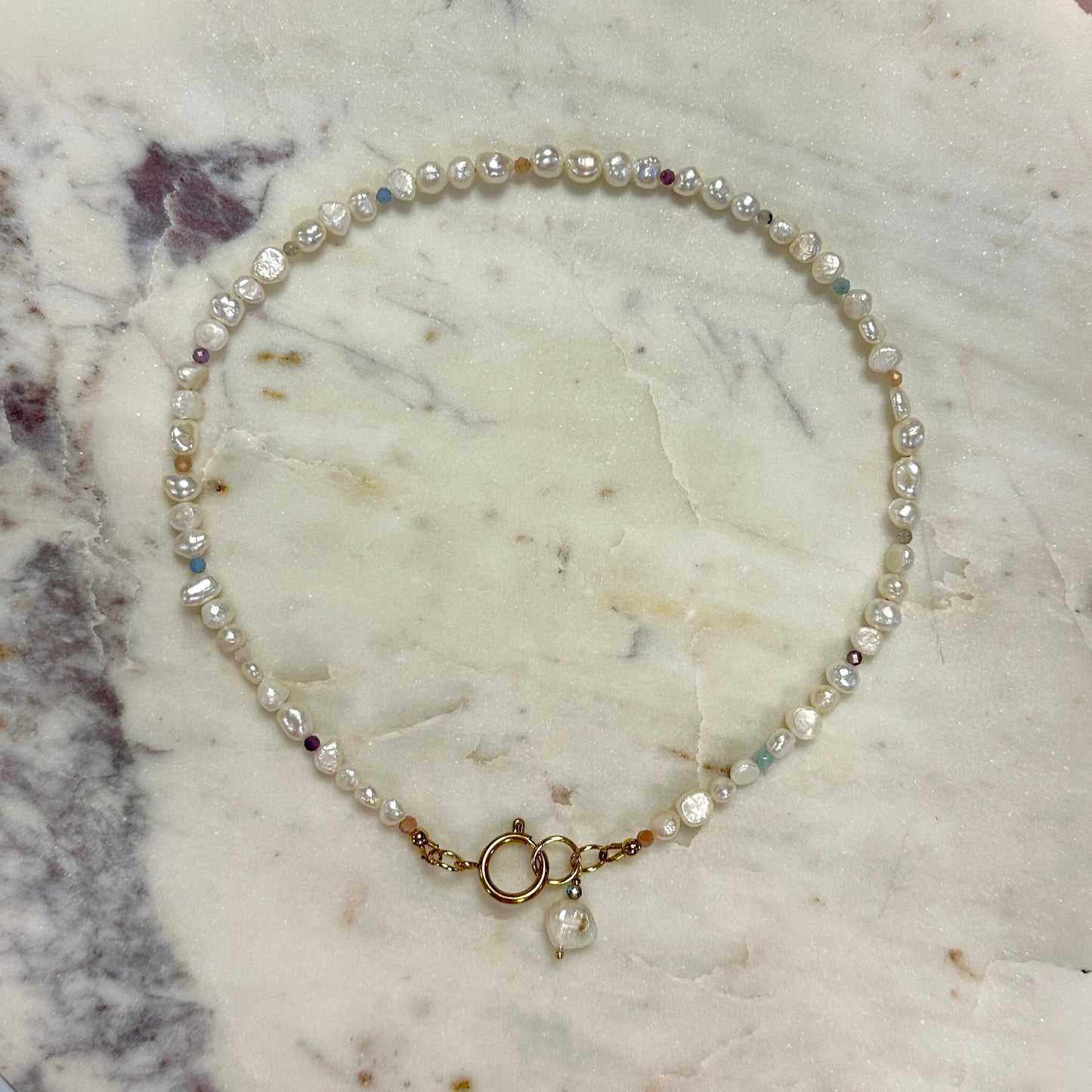 Julia • upcycled pearls necklace